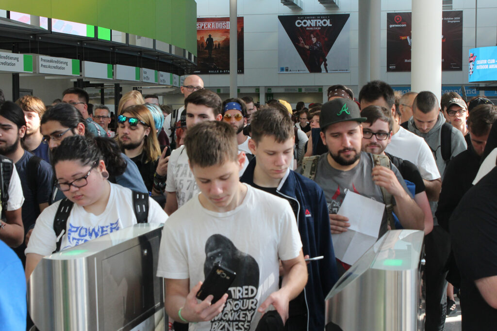 Gamescom 2019 crowd of people